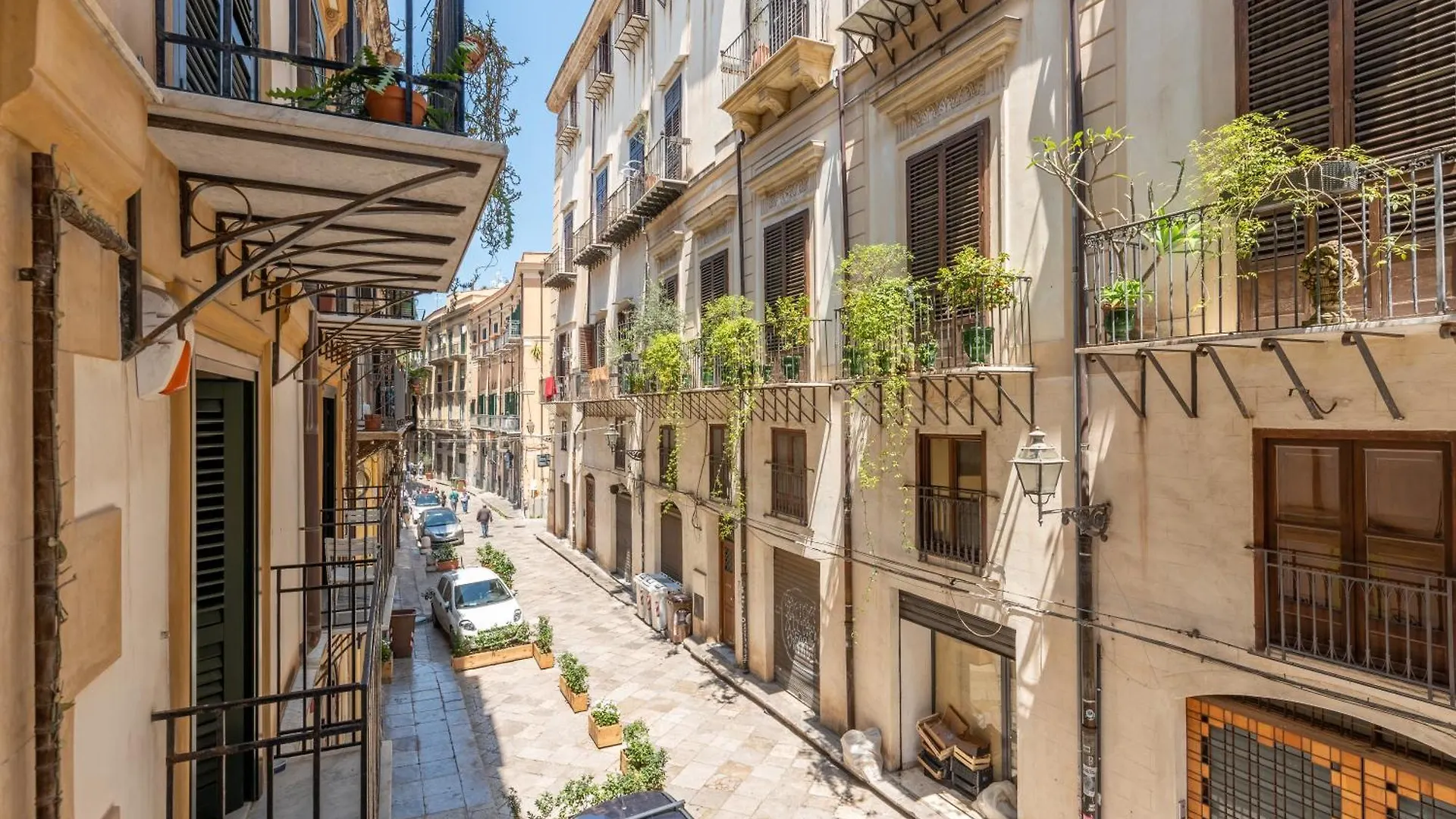 Good Vibes Apartment Nel Centro Storico Palermo 0*,  Italy